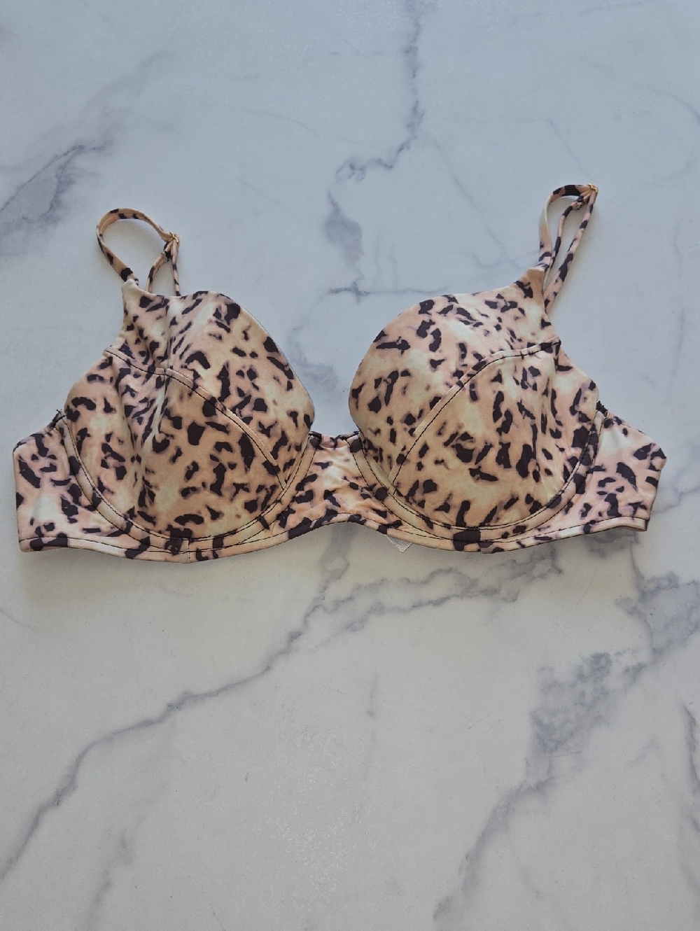 WeWoreWhat Lydia Tortoise-Print Underwire Bikini Swim Top Brown Beach Size L NWT - Picture 4 of 7